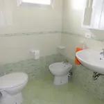 Flat Near דירה ביביונה